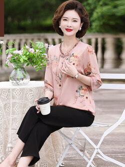 เสื้อผ้าคุณแม่วัย 60 เสื้อคนแก่ผู้หญิงวัย60