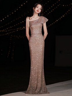 ชุดราตรี ชุดราตรีสวยหรู แบบ ทันสมัย Evening dress