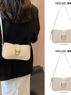 กระเป๋าผู้หญิงสวยๆ กระเป๋าสะพายข้างผู้หญิง กระเป๋าแบรนด์