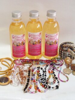 OK Clean Bright น้ำยาทำความสะอาดเครื่องประดับ เครื่องเงิน ทองเค ทองเหลือง นาค สแตนเลส โลหะทุกชนิด 240 ml.