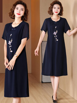 เสื้อผ้าคุณแม่วัย 60 เสื้อคนแก่ผู้หญิงวัย60