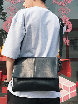 กระเป๋าผู้ชาย กระเป๋าสะพายข้างผู้ชาย กระเป๋าผู้ชายสไตล์เกาหลี By ETONWEAG BAG