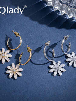 ต่างหู ตุ้มหูแฟชั่น By Qlady