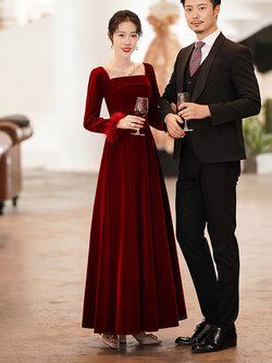 ชุดราตรี ชุดราตรีสวยหรู แบบ ทันสมัย Evening dress