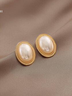 ต่างหู ตุ้มหูแฟชั่น