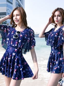 ชุดว่ายน้ำผู้หญิง ชุดว่ายน้ำแฟชั่น ชุดว่ายน้ำบิกินี่ ชุดว่ายน้ำเต็มตัว คอลเลคชั่นใหม่