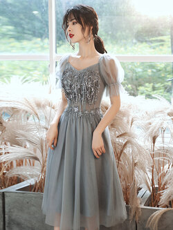 ชุดราตรี ชุดราตรีสวยหรู แบบ ทันสมัย Evening dress