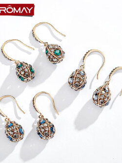 ต่างหู ตุ้มหูแฟชั่น By CAROMAY