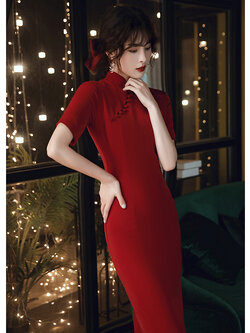 ชุดราตรี ชุดราตรีสวยหรู แบบ ทันสมัย Evening dress