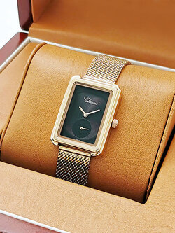 นาฬิกาข้อมือผู้หญิง