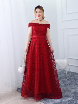 ชุดราตรีคนอ้วน ชุดราตรีไซส์ใหญ่ สาวอวบ ชุดราตรีสาวอวบ ชุดออกงานสาวอวบ ชุดออกงานคนอ้วน