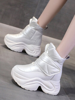 รองเท้าผ้าใบเสริมส้นสูง ไซต์35-39 สนใจทักแชท ฟรีค่าส่ง!