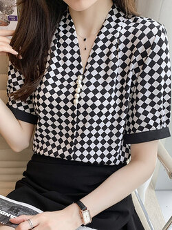 เสื้อลูกไม้ แขนสั้น