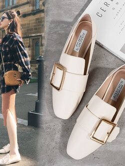 รองเท้าแฟชั่นผู้หญิงส้นเตี้ย ใส่สบาย มีขนาดให้สั่งซื้อ 35 36 37 38 39 40 สนใจทักแชท ฟรีค่าส่ง!