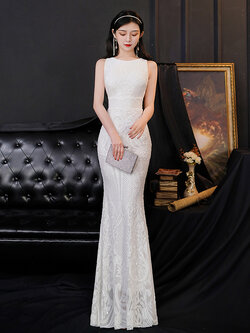 ชุดราตรี ชุดราตรีสวยหรู แบบ ทันสมัย Evening dress