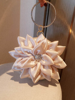 กระเป๋าออกงาน กระเป๋าถืองานราตรี