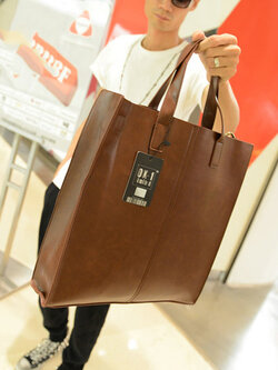 กระเป๋าผู้ชาย กระเป๋าสะพายข้างผู้ชาย กระเป๋าผู้ชายสไตล์เกาหลี By ETONWEAG BAG