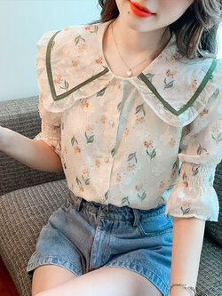 เสื้อลูกไม้ แขนสั้น