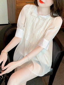 เสื้อลูกไม้ แขนสั้น