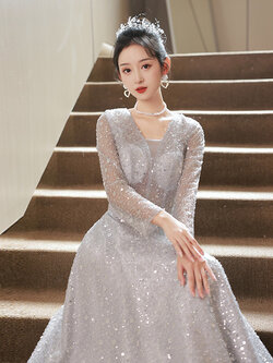 ชุดราตรี ชุดราตรีสวยหรู แบบ ทันสมัย Evening dress