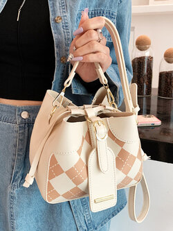 กระเป๋าสะพายข้างเกาหลี กระเป๋าสะพายข้างแฟชั่นผู้หญิง By USEN