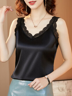 เสื้อแขนกุดแฟชั่น