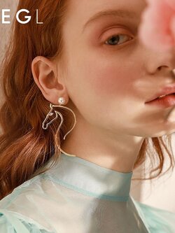 ต่างหู ตุ้มหูแฟชั่น