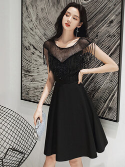 ชุดราตรี ชุดราตรีสวยหรู แบบ ทันสมัย Evening dress