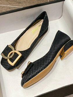 รองเท้าคัทชูผู้หญิง รองเท้าส้นแบนผู้หญิง