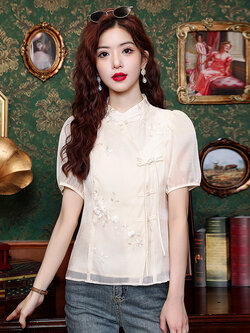 เสื้อเชิ้ตผู้หญิงใส่ทํางาน 390 บาทต่อชิ้น ฟรีค่าจัดส่ง