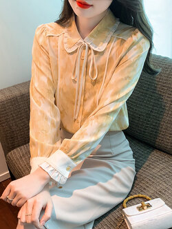 เสื้อเชิ้ตผู้หญิงใส่ทํางาน 390 บาทต่อชิ้น ฟรีค่าจัดส่ง