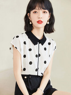 เสื้อลูกไม้ แขนสั้น