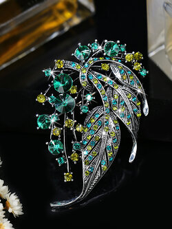 เข็มกลัด เข็มกลัดสวยๆ เข็มกลัดติดเสื้อ Brooch