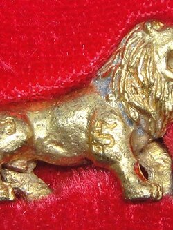 สิงห์โตทองพระอาจารย์บัว เตมิโย