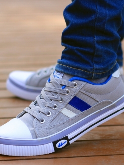 รองเท้าผู้ชายแฟชั่น กรุณาติดต่อเช็คสต็อกก่อนสั่งที่LINE:@preorderpc