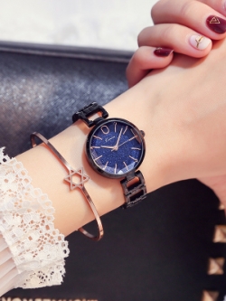 นาฬิกาข้อมือผู้หญิง