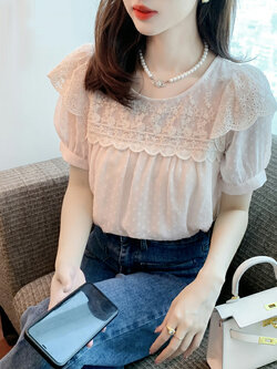 เสื้อลูกไม้ แขนสั้น