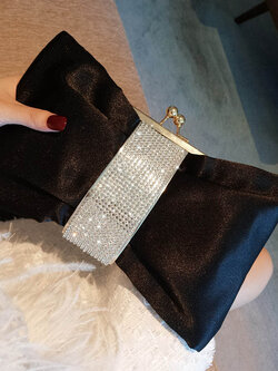 กระเป๋าออกงาน กระเป๋าถืองานราตรี