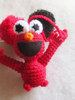 ที่ห้อยกระเป๋า พวงกุญแจตุ๊กตาอีโม ปอมปอม dolls pom pom amigurumi crochet keychain
