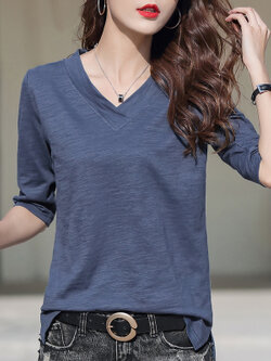 เสื้อยืดวัยรุ่น