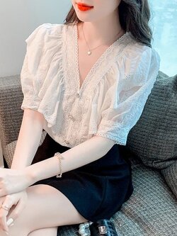 เสื้อลูกไม้สวยๆ เสื้อลูกไม้ เสื้อลูกไม้แฟชั่น BY MIRI