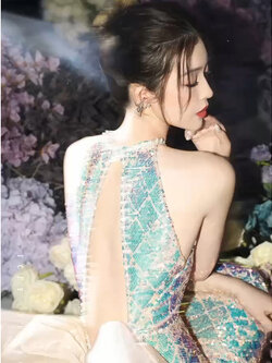 ชุดราตรี ชุดราตรีสวยหรู แบบ ทันสมัย Evening dress