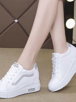 รองเท้าผ้าใบเสริมส้นสูง รองเท้าผ้าใบเสริมส้นสูงสไตล์เกาหลี ส่งฟรี EMS