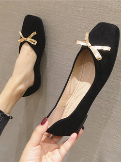 รองเท้าคัทชูผู้หญิง รองเท้าส้นแบนผู้หญิง