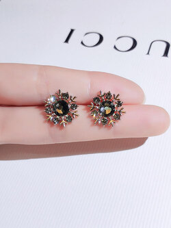 ต่างหู ตุ้มหูแฟชั่น