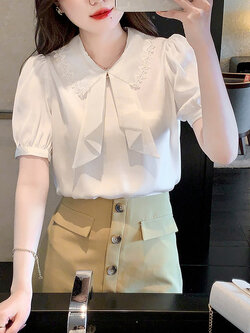 เสื้อลูกไม้ แขนสั้น