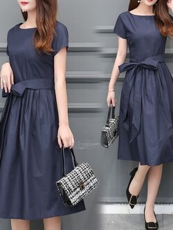 ชุดเดรสทำงาน