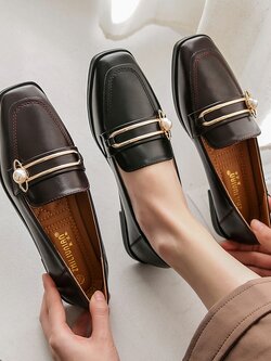 รองเท้าคัทชูผู้หญิง รองเท้าส้นแบนผู้หญิง