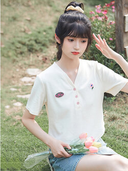 เสื้อผ้าวัยรุ่นเกาหลี เสื้อยืดวัยรุ่นผู้หญิง มีขนาด S M L XL