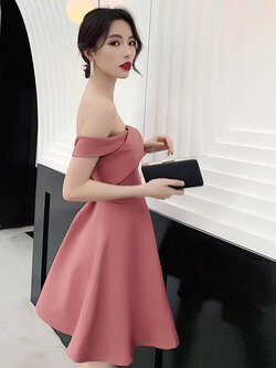 ชุดราตรี ชุดออกงาน ดีไซน์หรู แบรนด์ Angel